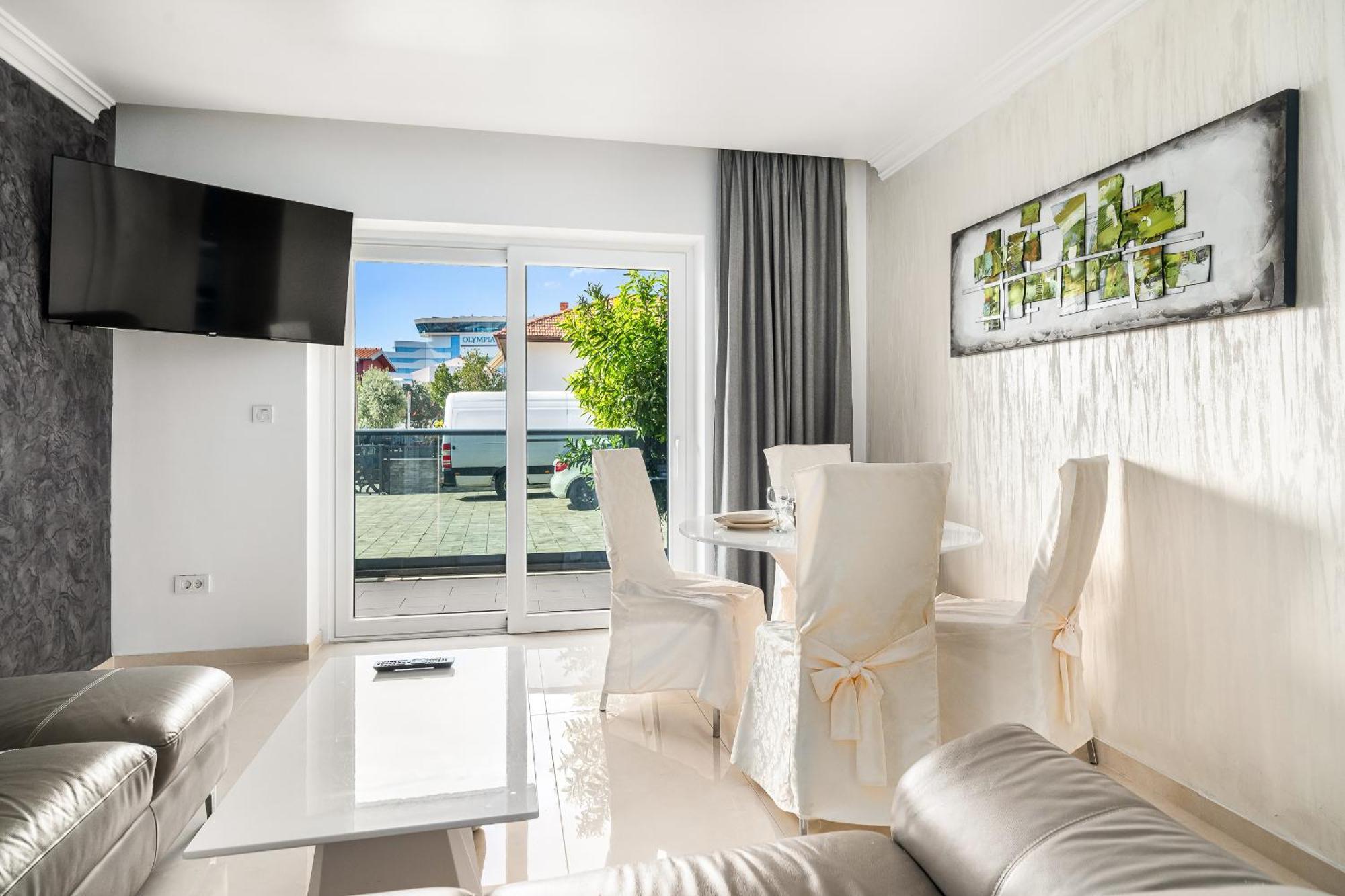 Luxury Apartments-La Dino Maky 沃迪切 客房 照片